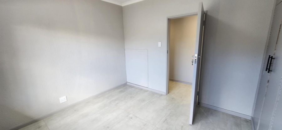 To Let 3 Bedroom Property for Rent in Rondebosch Western Cape